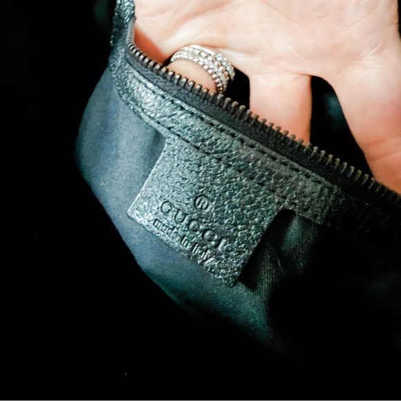 Gucci GG Logo Black Jackie Shoulder Bag - Picture 11 of 12